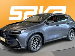 Käytetty 2023 Lexus NX450h+ Executive Line Katumaasturi | 57 900 € (Perustarjous)
