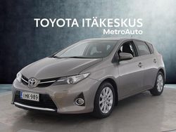 Ruskea Käytetty 2014 Toyota Auris Multidrive S Viistoperä | 14 390 € (Perustarjous)
