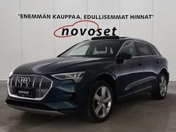 Sininen Käytetty 2019 Audi e-tron Katumaasturi | 25 870 € (Perustarjous)