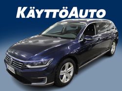 Harmaa Käytetty 2016 VW Passat GTE Farmari | 10 900 € (Perustarjous)