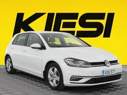 Valkoinen Käytetty 2018 VW Golf VII Highline Viistoperä | 16 980 € (Perustarjous)