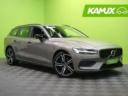Pebble grey / metallic Käytetty 2022 Volvo V60 Business Edition Farmari | 26 490 € (Hyvä tarjous)