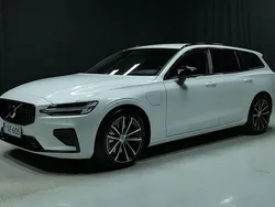 Käytetty 2025 Volvo V60 Performance Farmari | 52 900 € (Kallis)