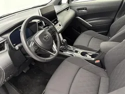 Harmaa Käytetty 2023 Toyota Corolla Cross Edition Katumaasturi | 35 950 € (Perustarjous)
