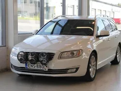 Valkoinen Käytetty 2015 Volvo V70 Business Edition Farmari | 14 990 € (Hieman kallis)