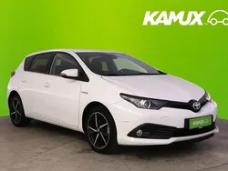 Valkoinen Käytetty 2019 Toyota Auris Hybrid Edition Sedan | 18 470 € (Perustarjous)