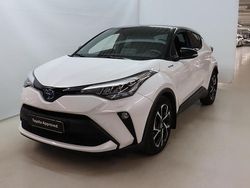 Valkoinen Käytetty 2021 Toyota C-HR Edition Katumaasturi | 27 990 € (Perustarjous)