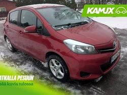 Punainen Käytetty 2012 Toyota Yaris Cool Sedan | 5 990 €