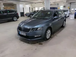 Käytetty 2018 Skoda Octavia Ambition Farmari | 15 990 € (Perustarjous)