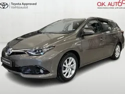 Harmaa Käytetty 2017 Toyota Auris Touring Sports Active Farmari | 15 500 € (Perustarjous)