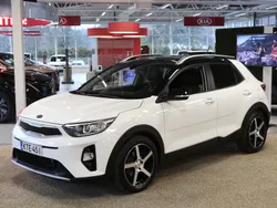 Valkoinen Käytetty 2018 Kia Stonic EX Katumaasturi | 11 990 € (Perustarjous)