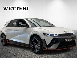 Valkoinen Käytetty 2024 Hyundai Ioniq Viistoperä | 65 780 €