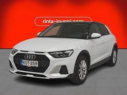 Valkoinen Käytetty 2022 Audi A1 Viistoperä | 23 990 € (Perustarjous)