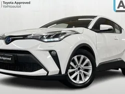 Valkoinen Käytetty 2024 Toyota C-HR Active Katumaasturi | 28 690 € (Perustarjous)