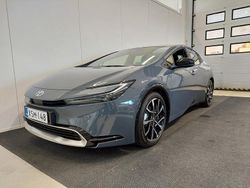 Harmaa Käytetty 2024 Toyota Prius Style Viistoperä | 34 900 €