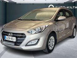 Ruskea (beige) Käytetty 2017 Hyundai i30 Classic Farmari | 11 800 € (Perustarjous)