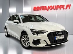 Valkoinen Käytetty 2022 Audi A3 Sportback e-tron Viistoperä | 22 570 € (Hieman kallis)