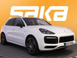 Käytetty 2020 Porsche Cayenne Katumaasturi | 59 800 € (Hieman kallis)