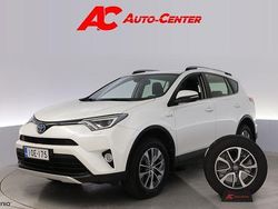 Valkoinen Käytetty 2018 Toyota RAV4 Edition Katumaasturi | 23 790 € (Hyvä tarjous)