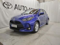 Sininen Käytetty 2024 Toyota Yaris Hybrid Viistoperä | 22 900 € (Supertarjous)