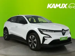 Käytetty 2022 Renault Mégane Evolution Sedan | 24 900 € (Hyvä tarjous)