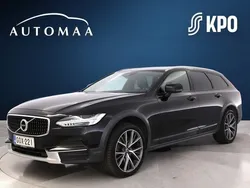 Musta Käytetty 2018 Volvo V90 CC Plus Farmari | 28 900 € (Perustarjous)