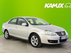 Hopea / harmaa Käytetty 2010 VW Jetta Sedan | 2 790 € (Supertarjous)