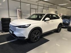 Valkoinen Käytetty 2023 Honda HR-V Elegance Katumaasturi | 28 390 € (Hyvä tarjous)