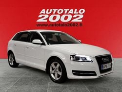 Valkoinen Käytetty 2012 Audi A3 Sportback Attraction Viistoperä | 9 490 € (Perustarjous)