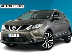Ruskea Käytetty 2016 Nissan Qashqai Tekna Katumaasturi | 13 190 € (Perustarjous)