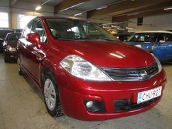 Punainen Käytetty 2010 Nissan Tiida Acenta Viistoperä | 4 880 €