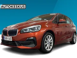 Oranssi Käytetty 2019 BMW 225 Active Tourer Tila-auto | 15 490 € (Perustarjous)
