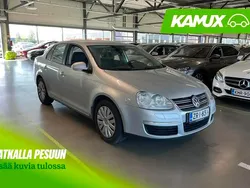 Hopea / harmaa Käytetty 2005 VW Jetta Trendline Sedan | 2 990 €