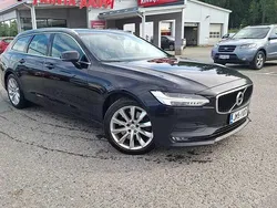 Käytetty 2018 Volvo V90 Momentum Farmari | 23 900 € (Perustarjous)