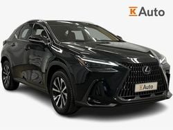 Käytetty 2022 Lexus NX450h+ Luxury Line Katumaasturi | 52 900 € (Hieman kallis)