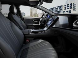 Musta Käytetty 2023 Mercedes EQE300 Sedan | 43 900 € (Perustarjous)