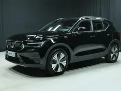 Käytetty 2023 Volvo XC40 Core Katumaasturi | 35 800 € (Perustarjous)