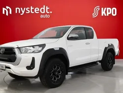 Valkoinen Käytetty 2023 Toyota HiLux Active Nouto | 47 700 € (Supertarjous)