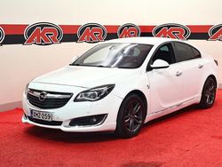 Valkoinen Käytetty 2016 Opel Insignia OPC Viistoperä | 7 900 € (Perustarjous)