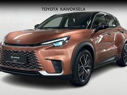 Usata 2025 Lexus LBX Launch Edition SUV | 37 990 €