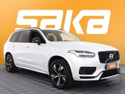 Käytetty 2022 Volvo XC90 R-Design Katumaasturi | 59 700 € (Hyvä tarjous)