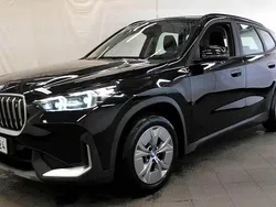 Musta Käytetty 2023 BMW iX1 Katumaasturi | 37 900 € (Hyvä tarjous)