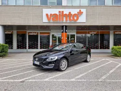 Musta Käytetty 2014 Volvo S60 Business Edition Sedan | 10 900 € (Perustarjous)