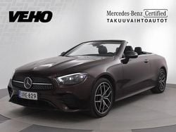 Punainen Käytetty 2023 Mercedes E300 AMG line Avoauto | 69 800 €