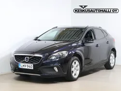 Sininen Käytetty 2016 Volvo V40 CC Business Edition Farmari | 16 900 € (Perustarjous)