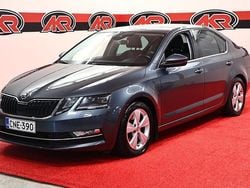 Harmaa Käytetty 2019 Skoda Octavia Business Line Viistoperä | 17 900 € (Perustarjous)