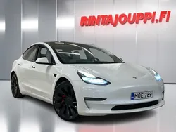 Valkoinen Käytetty 2021 Tesla Model 3 Long Range Sedan | 26 940 € (Perustarjous)