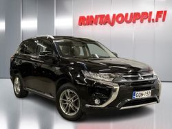 Musta Käytetty 2017 Mitsubishi Outlander P-HEV Instyle Farmari | 16 480 € (Hyvä tarjous)