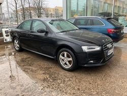 Käytetty 2013 Audi A4 Business Sedan | 12 400 € (Perustarjous)