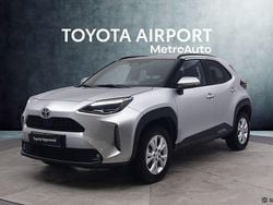 Met. hopea Käytetty 2024 Toyota Yaris Cross Katumaasturi | 29 390 € (Hyvä tarjous)